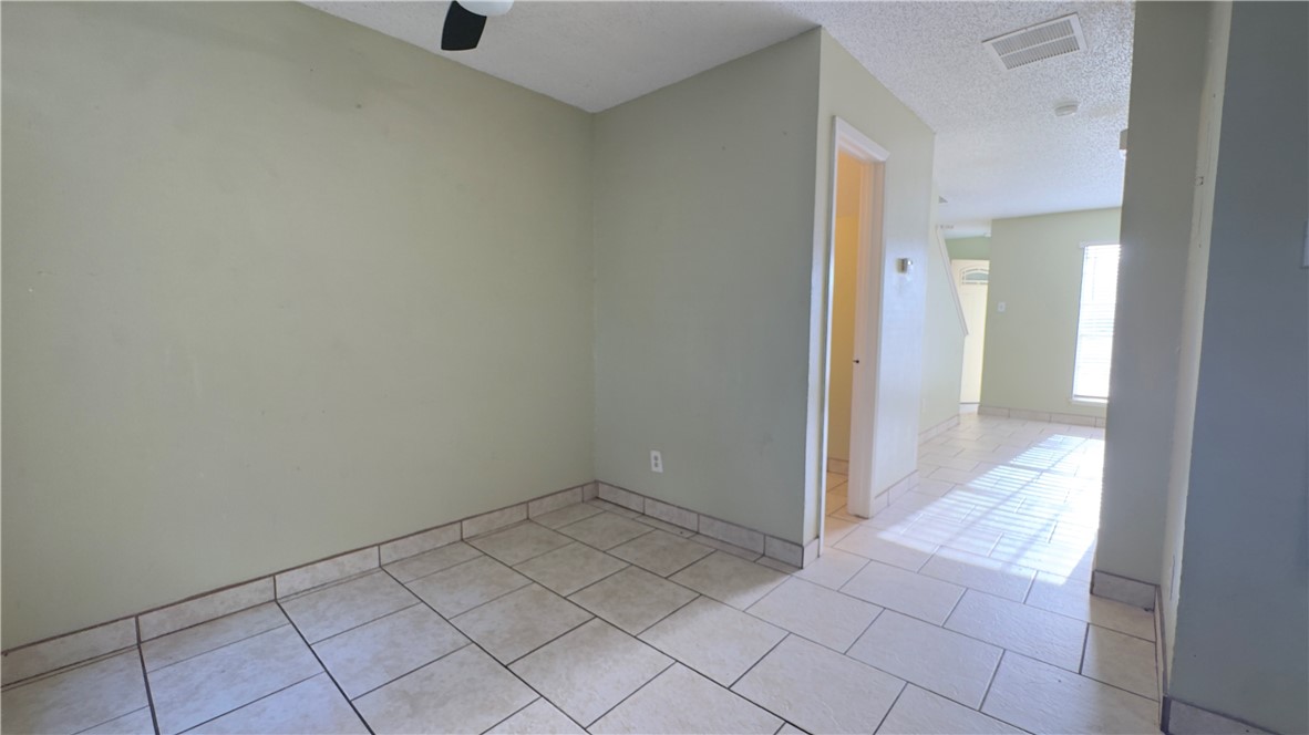 7225 Owen Ct B Property Photo 9