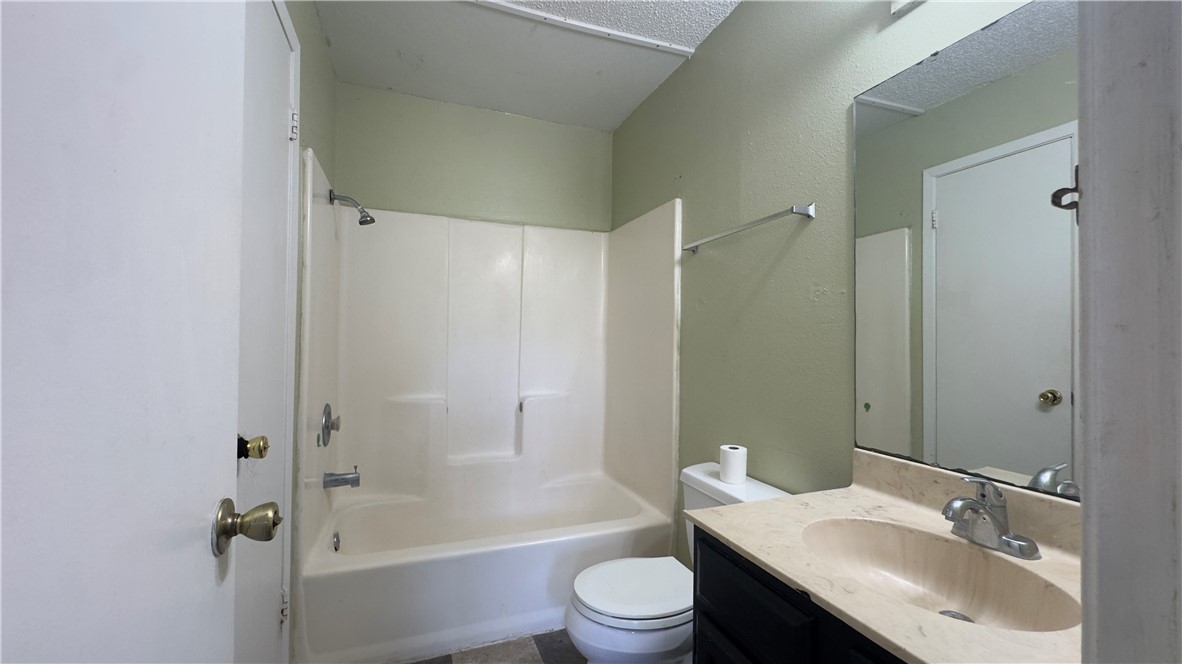 7225 Owen Ct B Property Photo 14