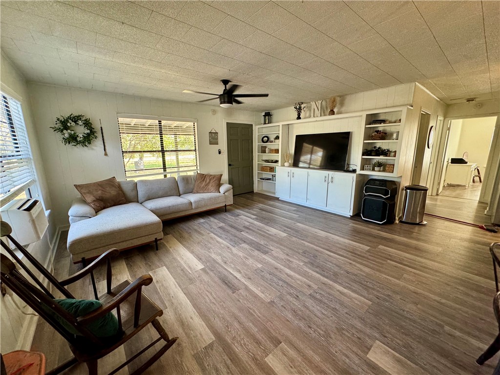 6053 Cr 99 Cr 99 Property Photo 5