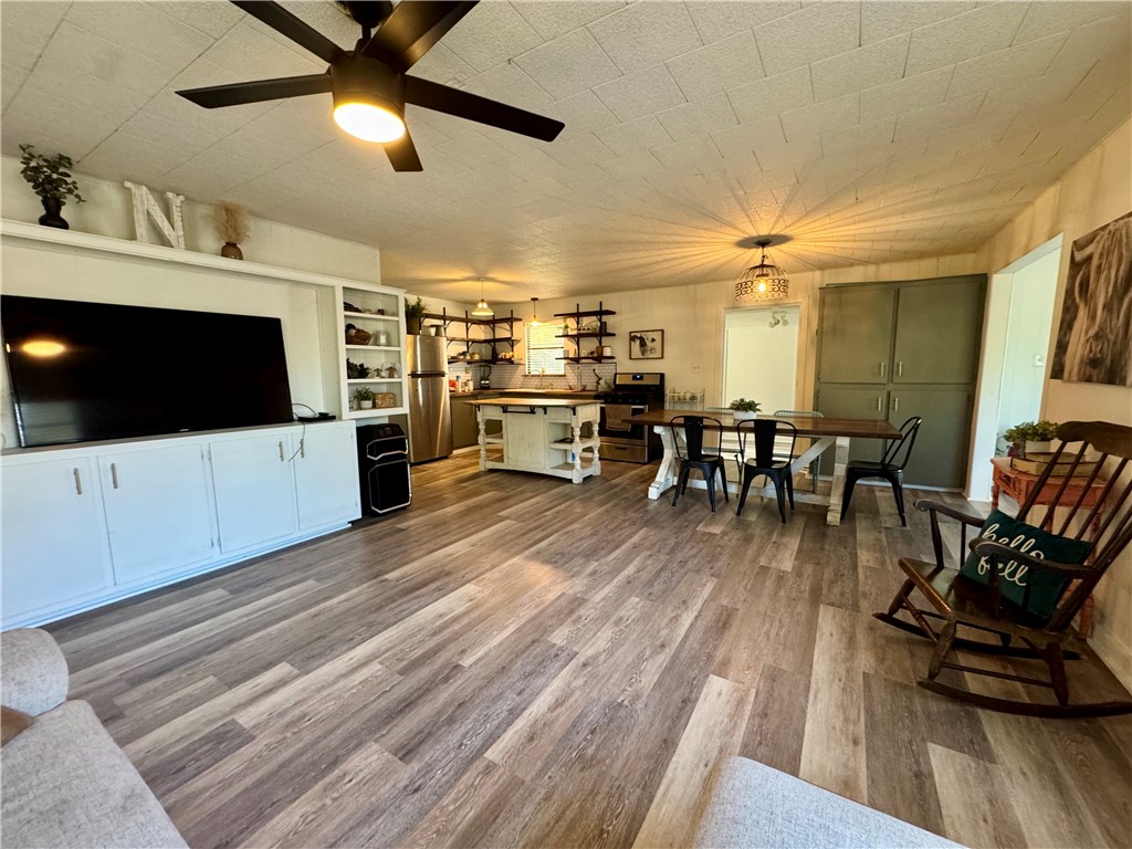 6053 Cr 99 Cr 99 Property Photo 6