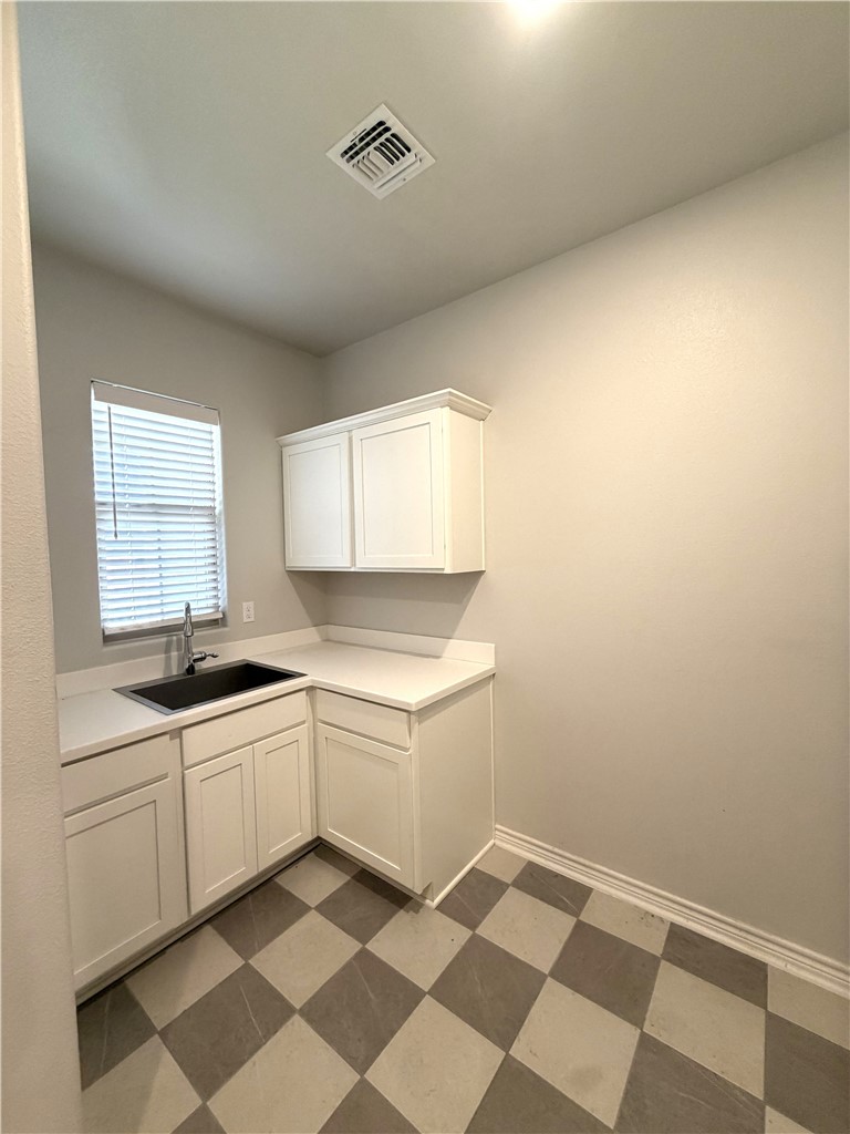 7910 Hulk Dr Property Photo 14