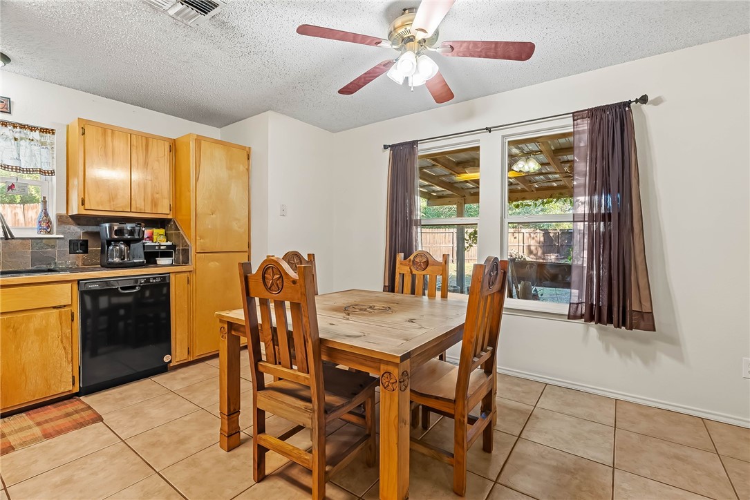 2141 Ridgewood Cir Property Photo 13