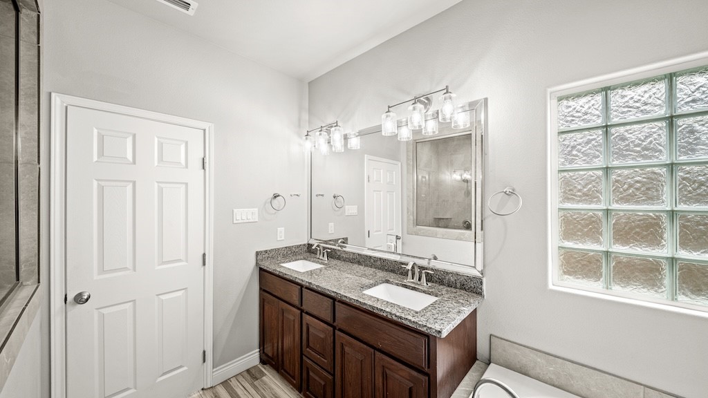 7954 Snake River Dr Property Photo 29
