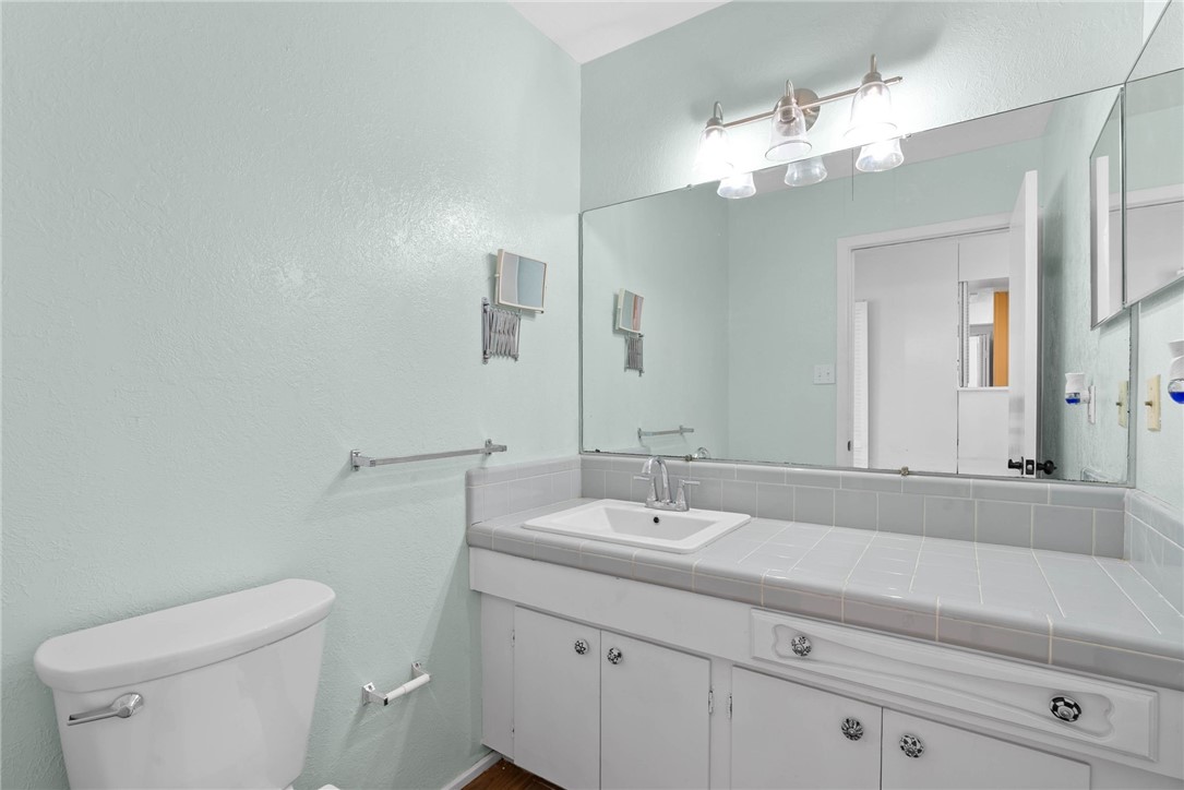 3445 Floyd St Property Photo 18