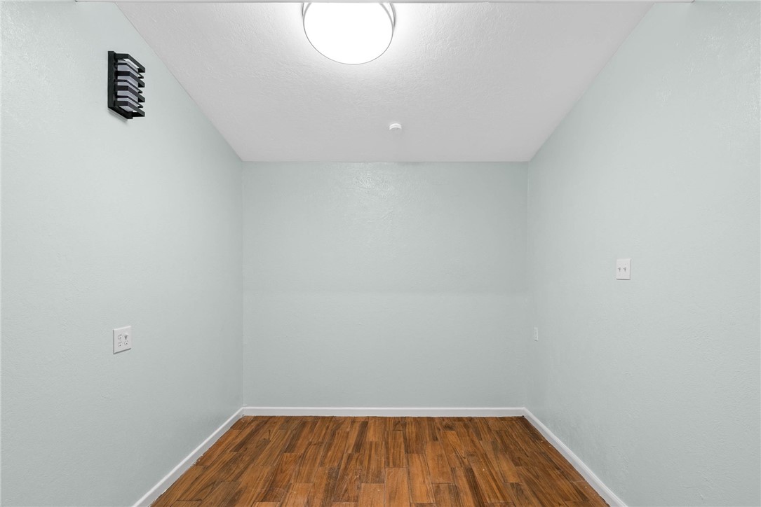 3445 Floyd St Property Photo 25