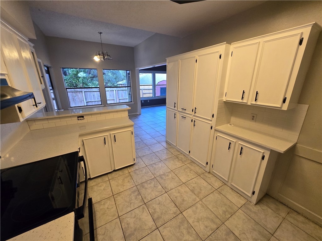 14630 Spaulding Dr Property Photo 9