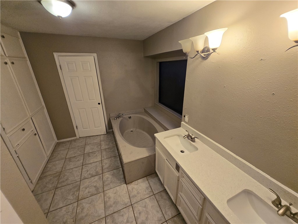 14630 Spaulding Dr Property Photo 12