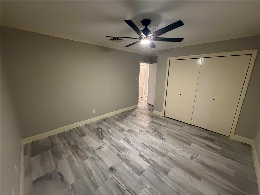 4350 Ocean Dr Property Photo 20