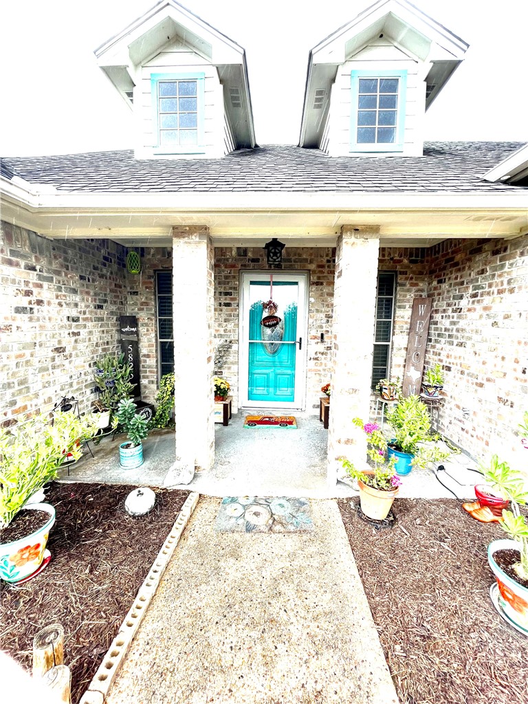 5871 Hidden Valley Loop Property Photo 3