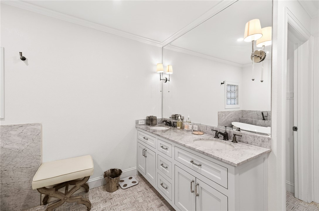 258 Mitchell St Property Photo 19