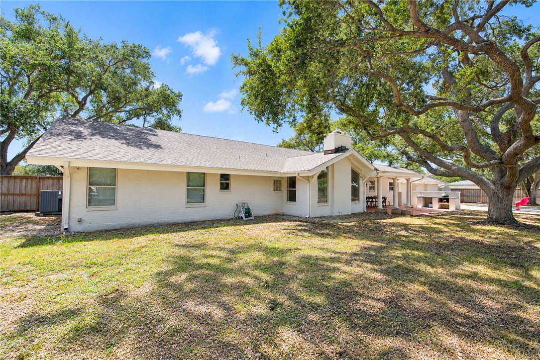 258 Mitchell St Property Photo 44