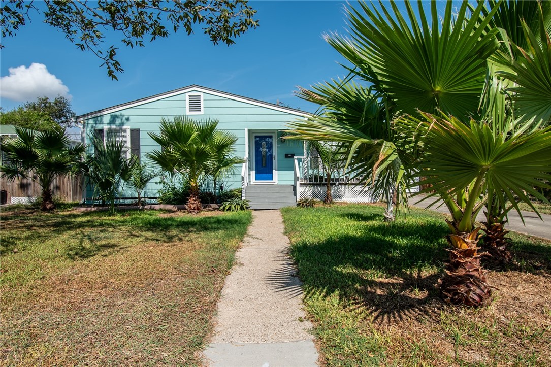 402 Angelo Dr