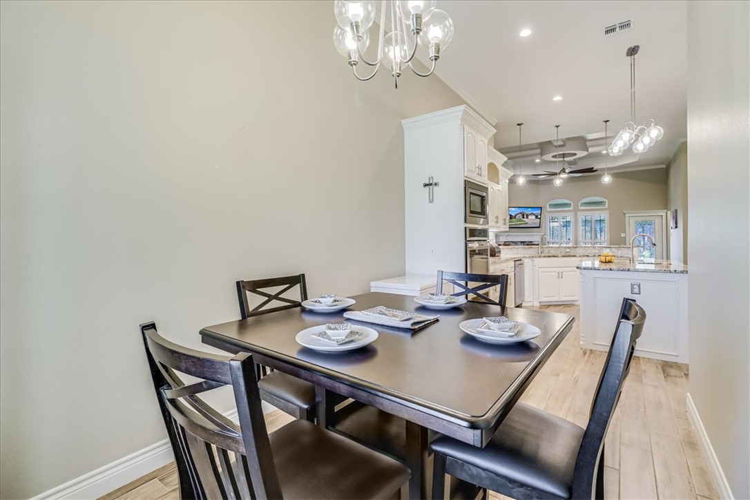 6514 Paddington Dr Property Photo 18