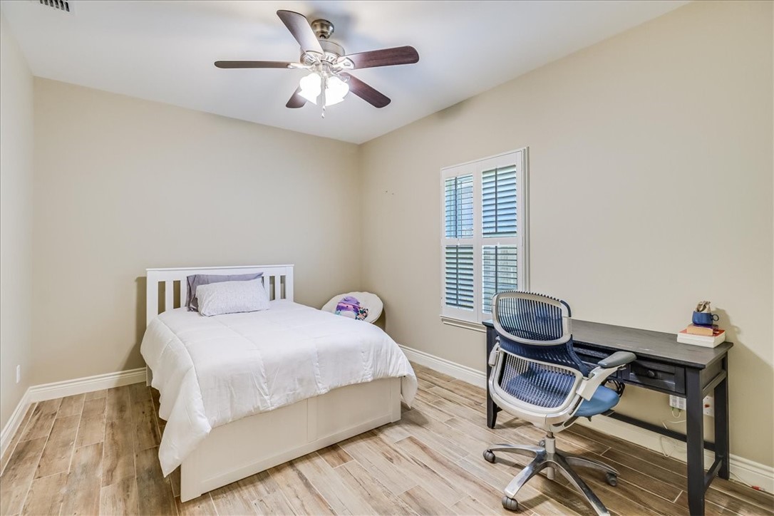 6514 Paddington Dr Property Photo 32