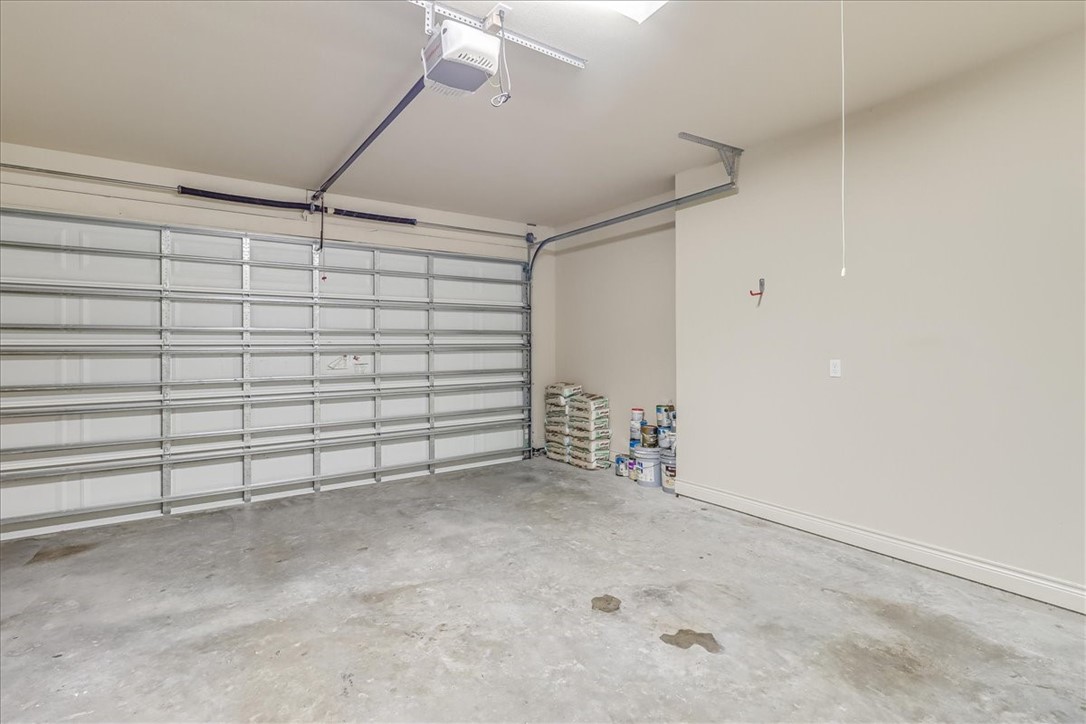 6514 Paddington Dr Property Photo 36