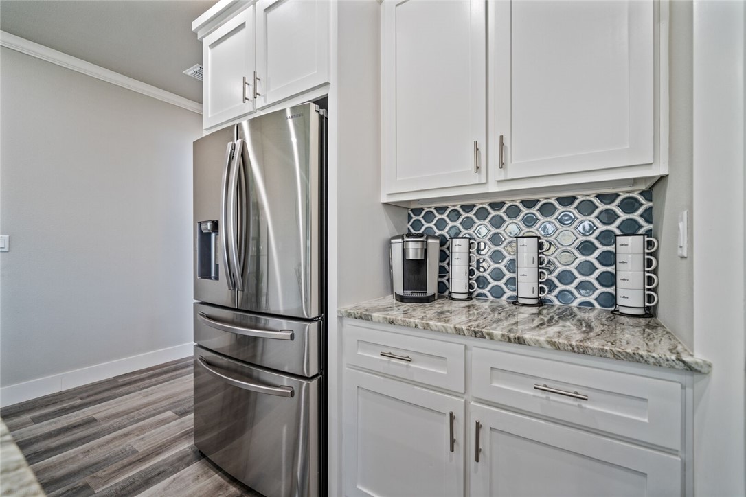 14013 Ports O Call Dr A Property Photo 10