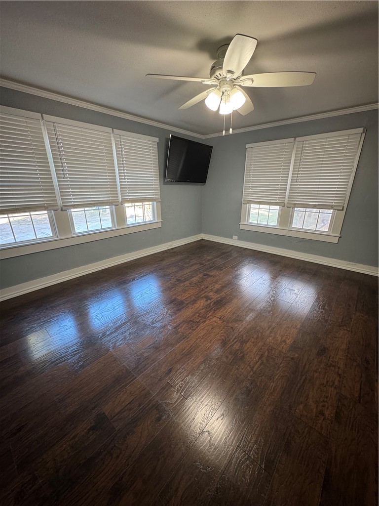 300 E Church Property Photo 16