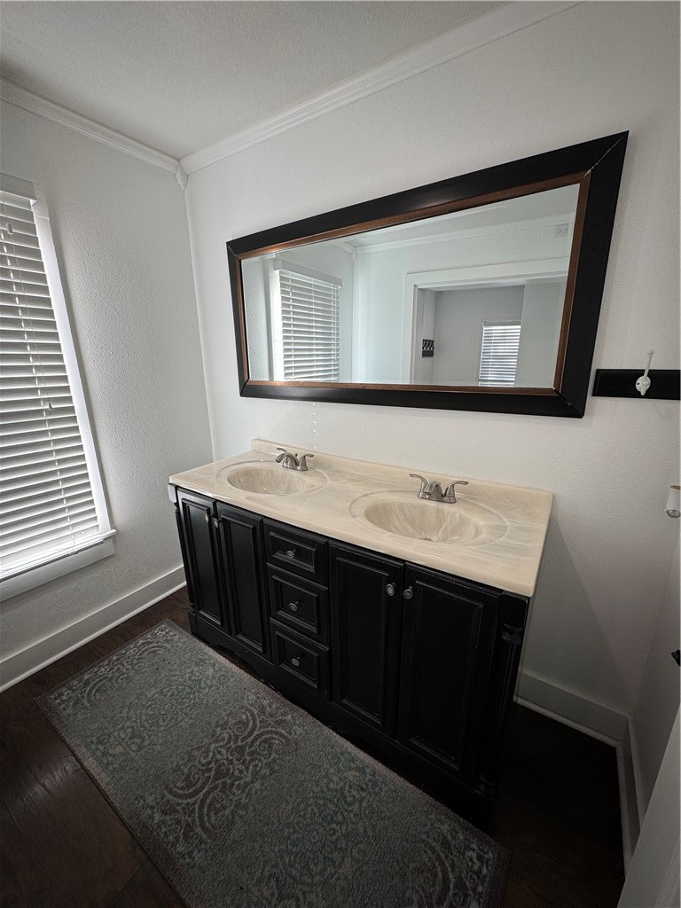 300 E Church Property Photo 19