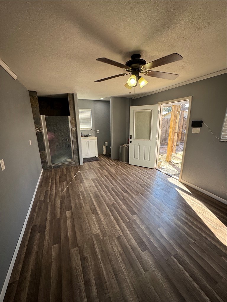 300 E Church Property Photo 20