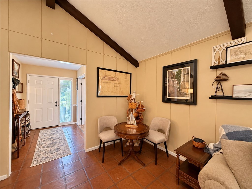 4318 Congressional Dr Property Photo 6