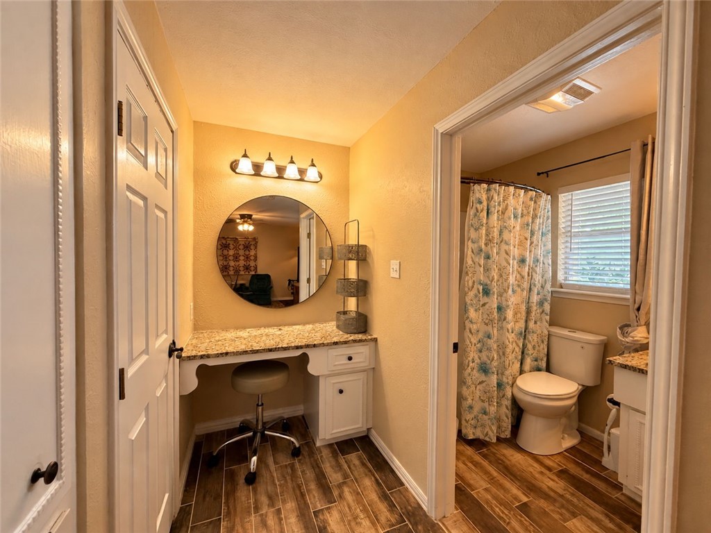 4318 Congressional Dr Property Photo 39