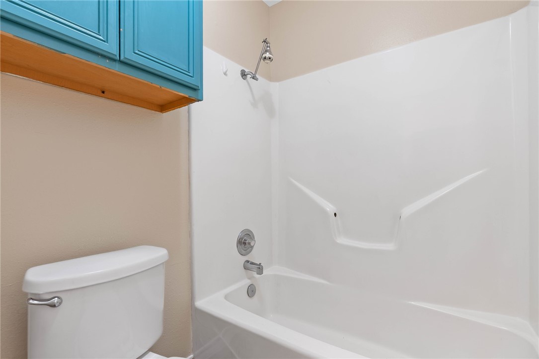 2822 Saint Peter St Property Photo 15