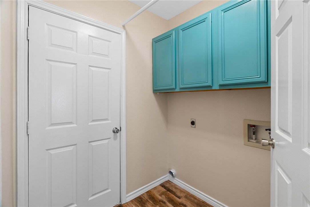 2822 Saint Peter St Property Photo 17