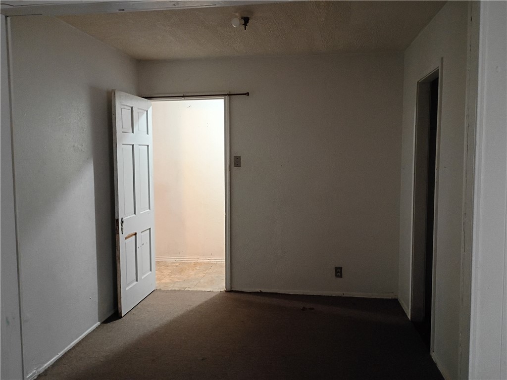 2141 Karen Dr Property Photo 11