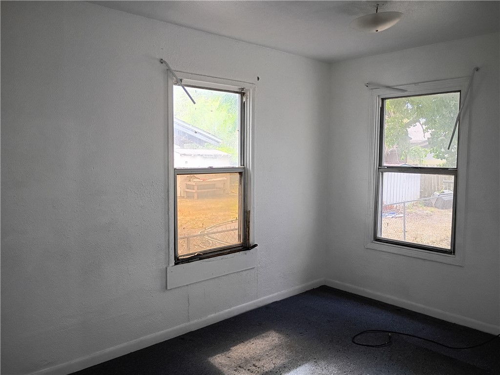 2141 Karen Dr Property Photo 13