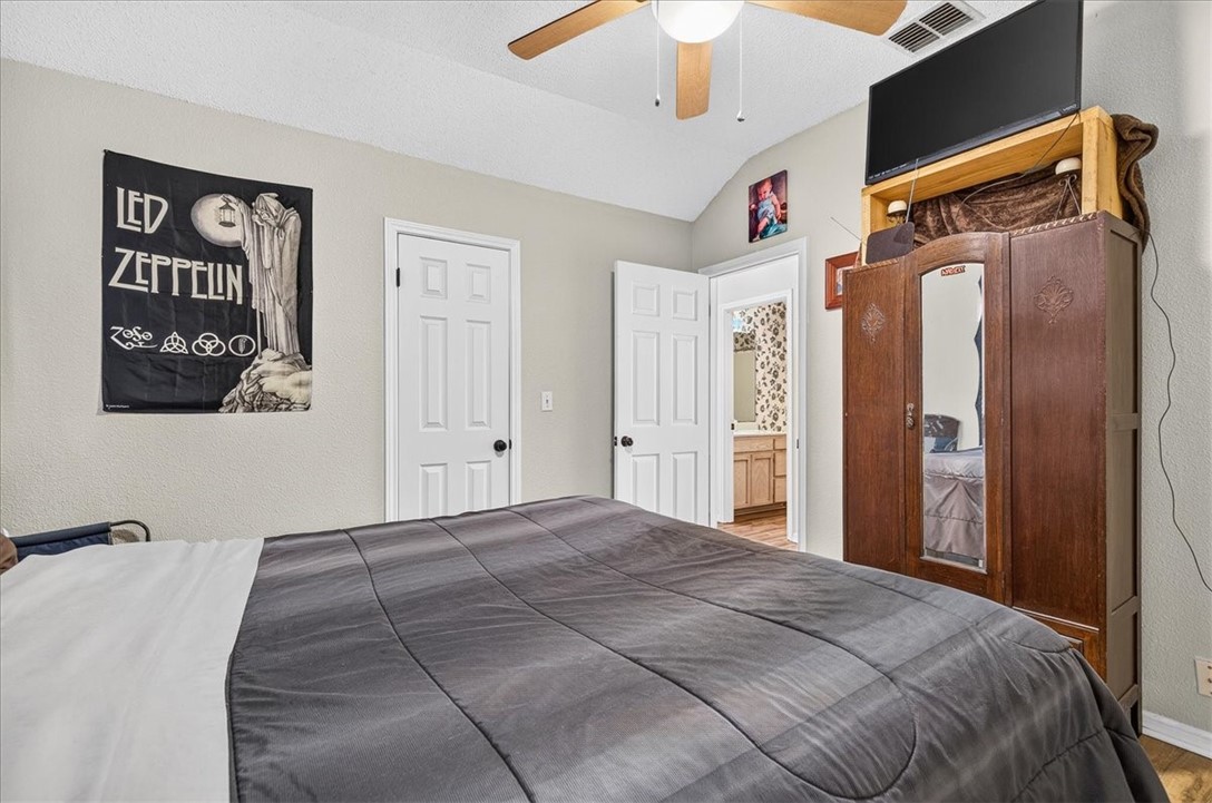 13914 Laffite Dr Property Photo 31