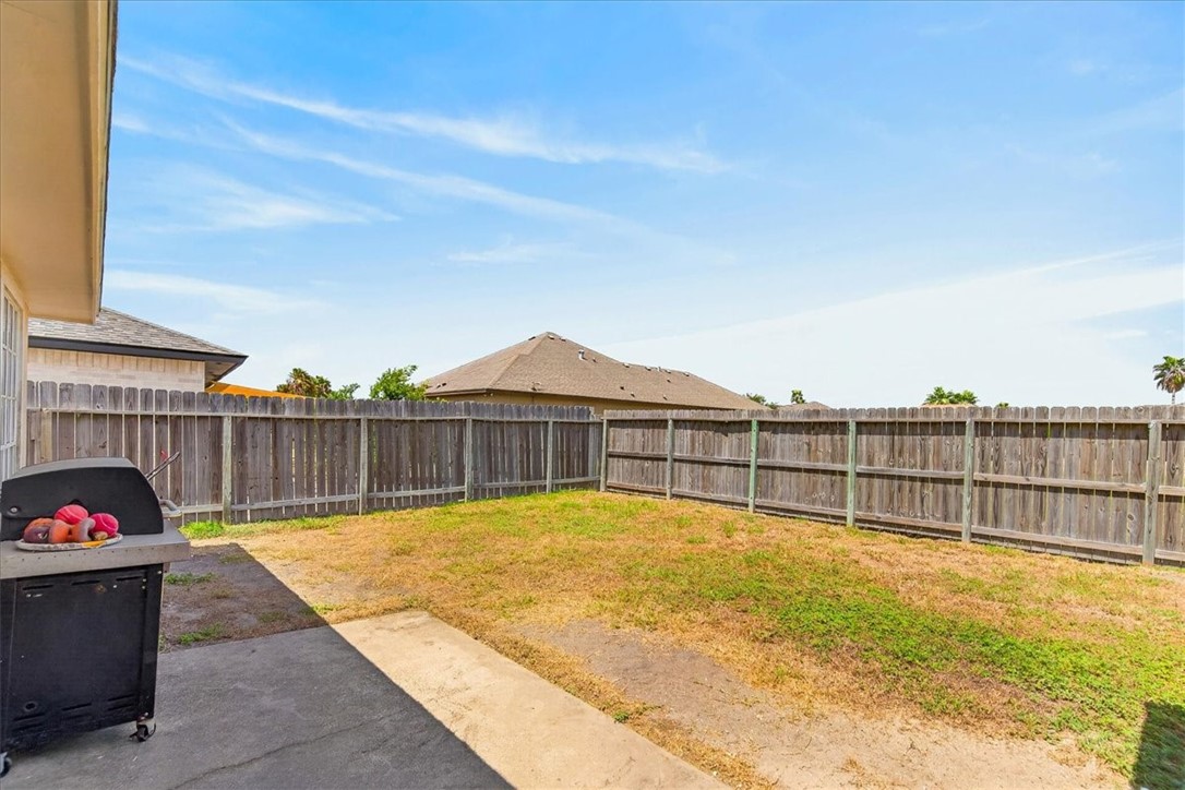 13914 Laffite Dr Property Photo 32