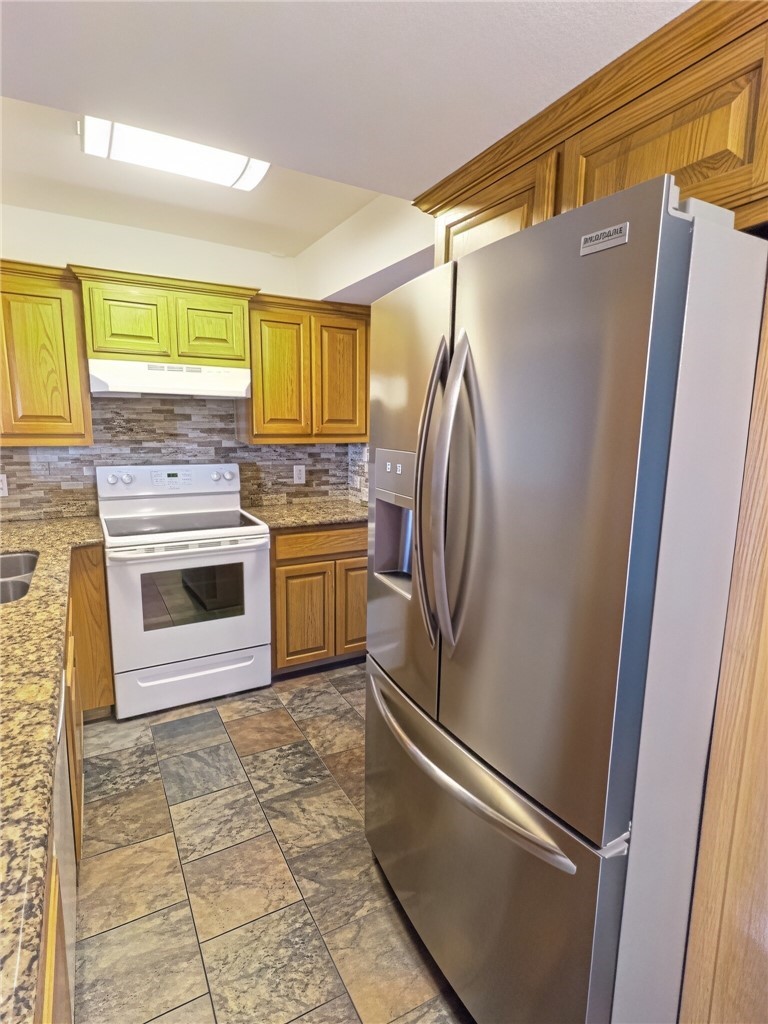 207 W Ailsie Ave Property Photo 4