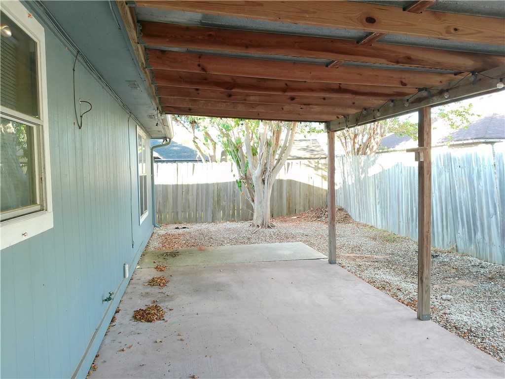 7837 Wolf Dr Property Photo 15
