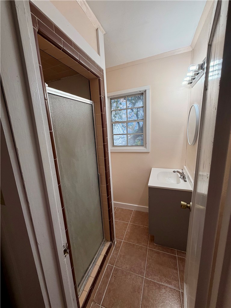 207 W Houston Property Photo 15