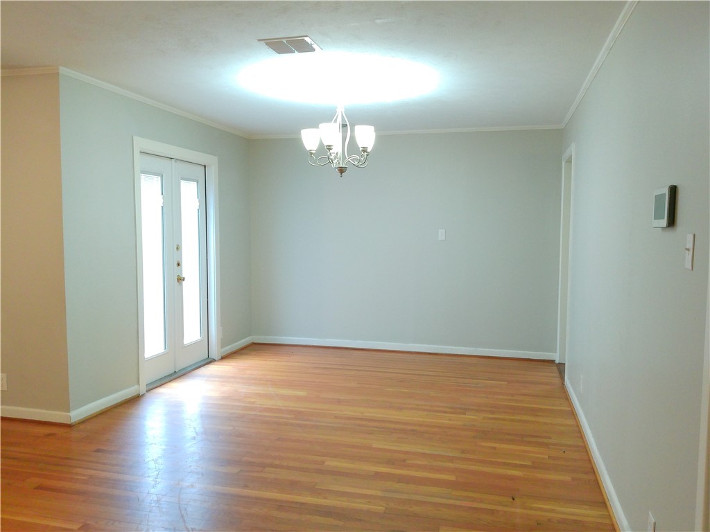 522 Pasadena Pl Property Photo 6