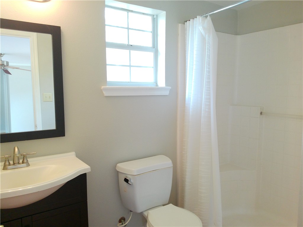 522 Pasadena Pl Property Photo 12