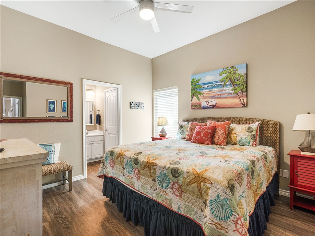 14918 Island Village Dr Property Photo 28