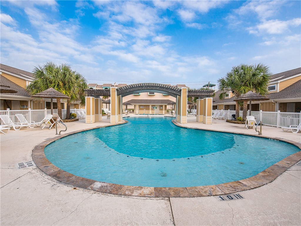 14918 Island Village Dr Property Photo 33