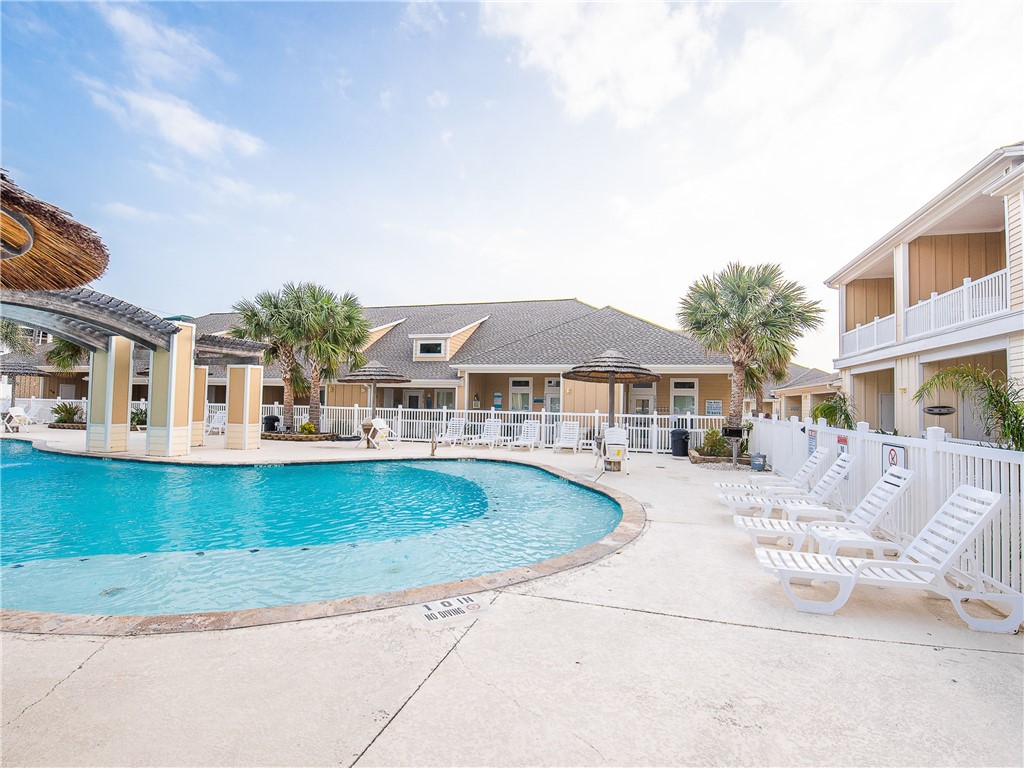 14918 Island Village Dr Property Photo 34