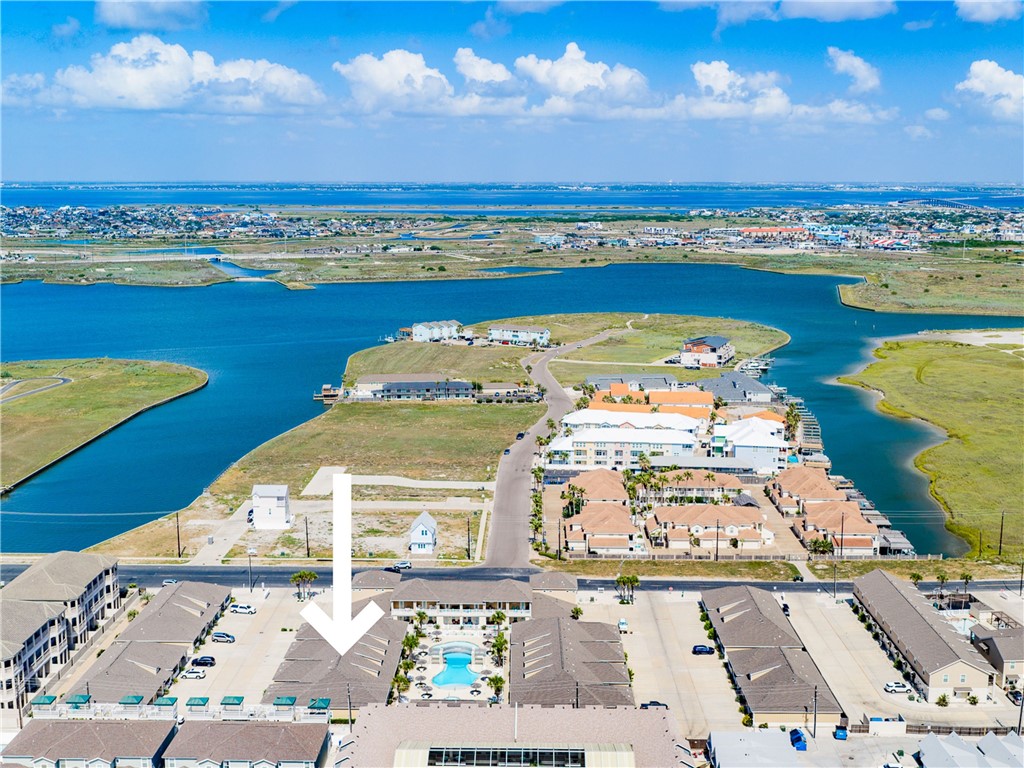 14918 Island Village Dr Property Photo 45