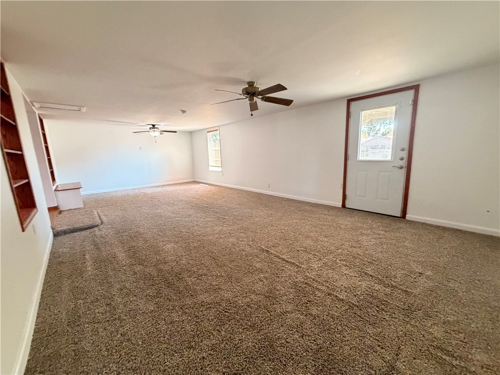 216 E Broadway Ave Property Photo 15