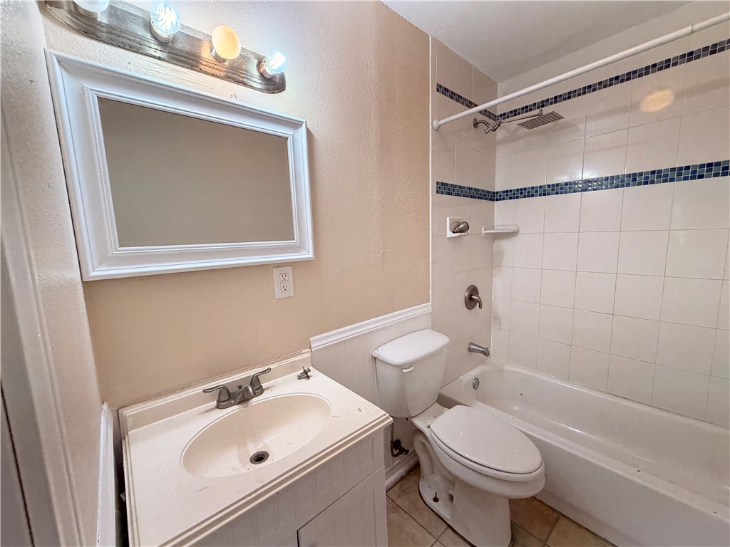 322 N 7th St Property Photo 15