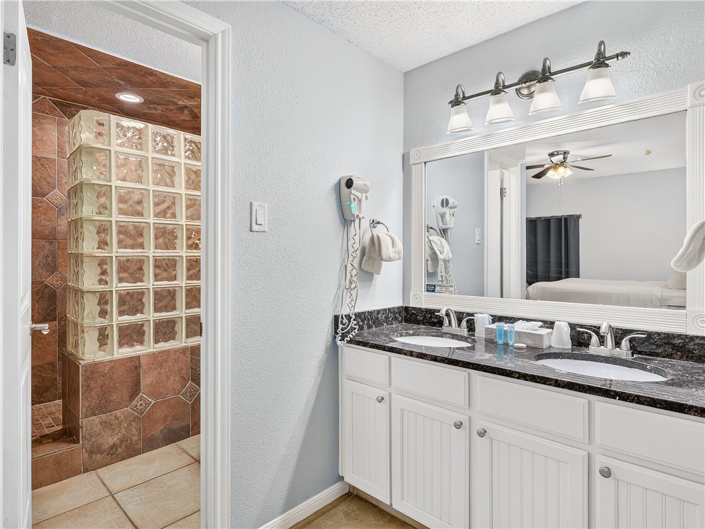 6317 State Highway 361 6106 Property Photo 21
