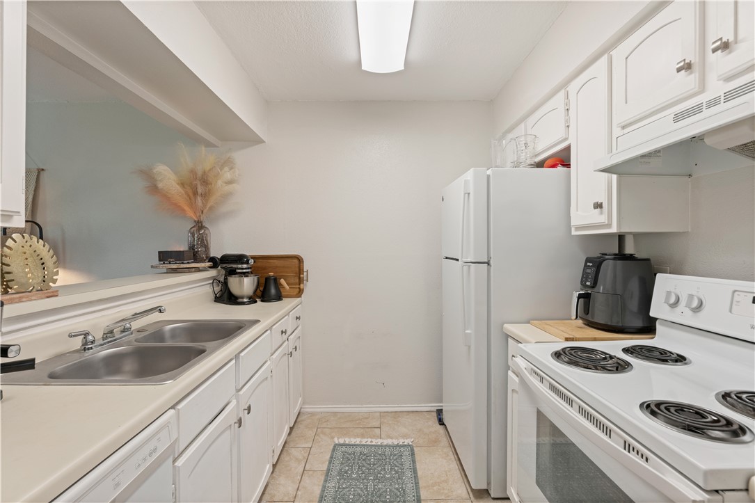 6702 Everhart Road I105 Property Photo 7