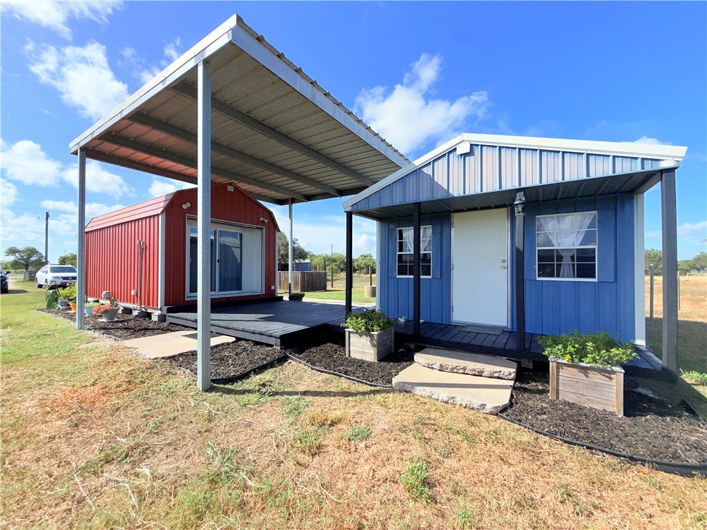 137 Fm 1360 Property Photo 1