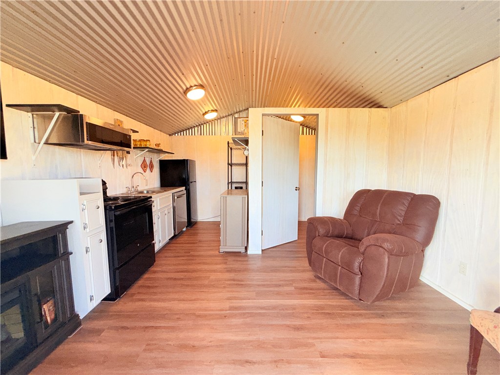 137 Fm 1360 Property Photo 6