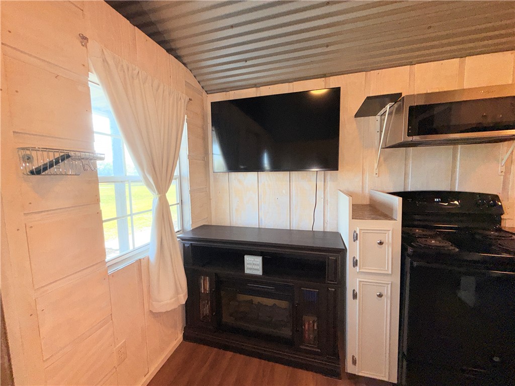 137 Fm 1360 Property Photo 12