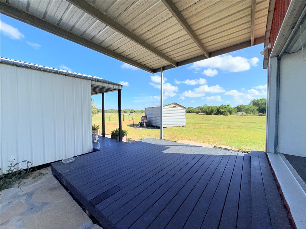 137 Fm 1360 Property Photo 23