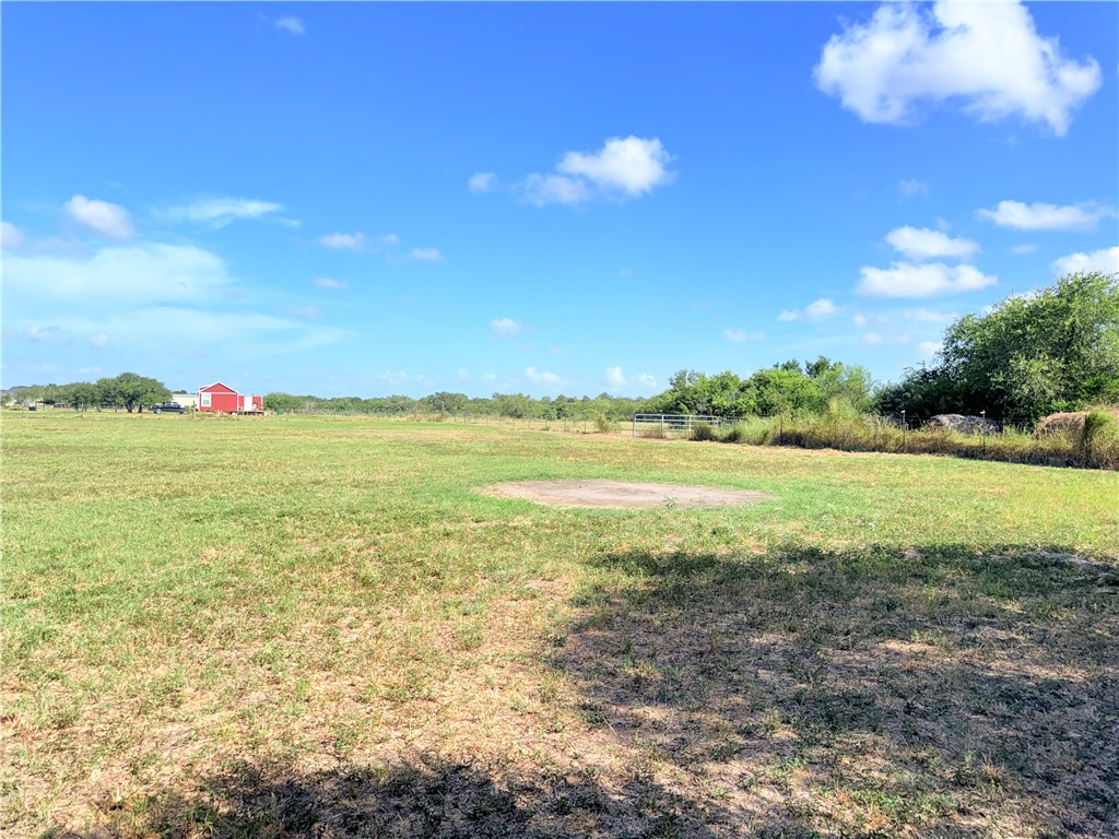 137 Fm 1360 Property Photo 37