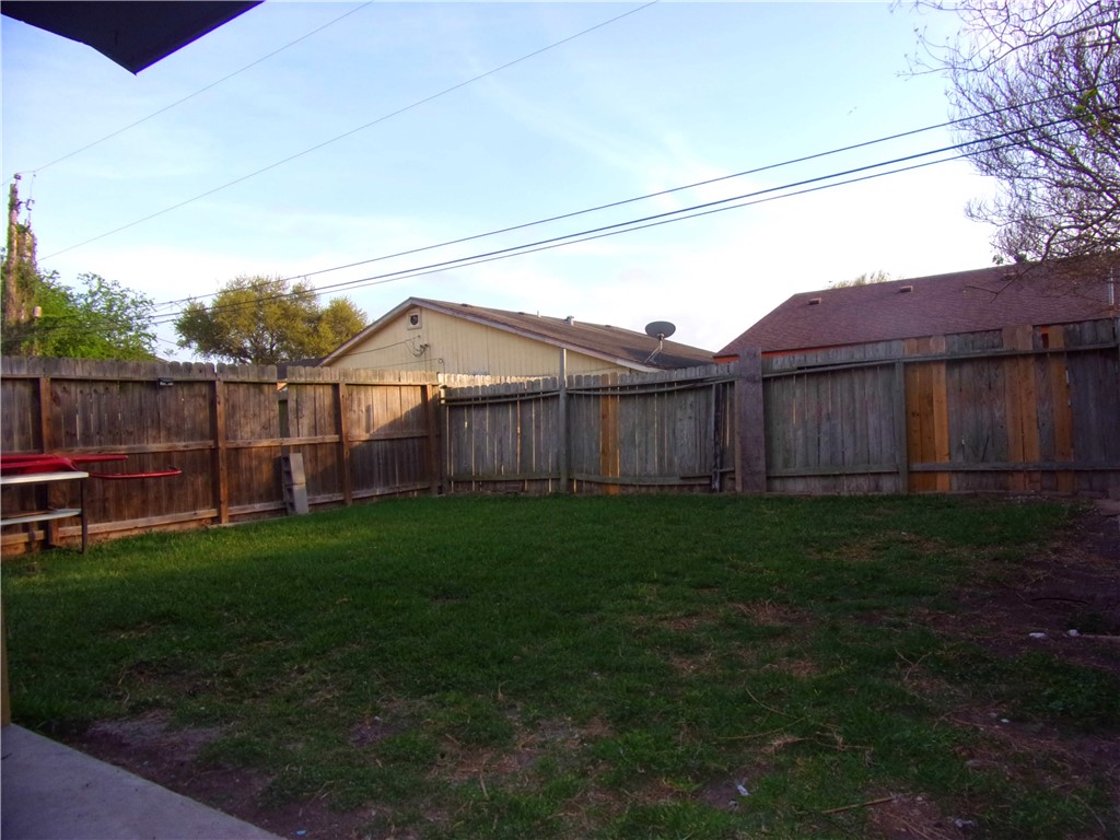 6621 Rhine Dr A Property Photo 14